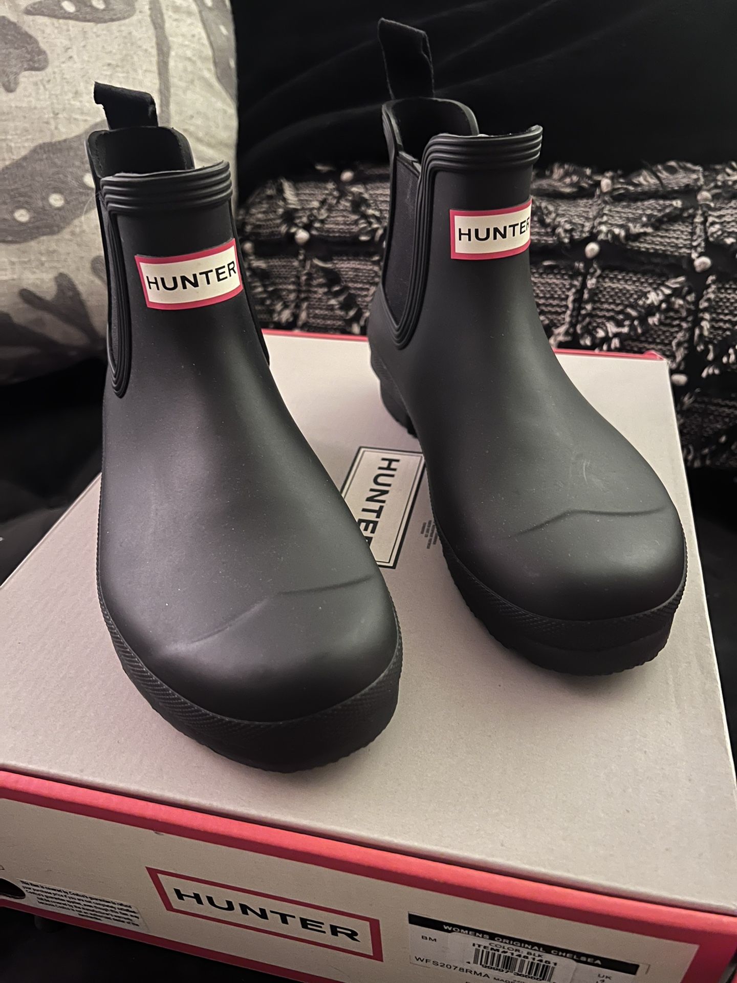 Hunter Rain Boots 6
