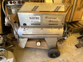 Commercial Steam Cleaner