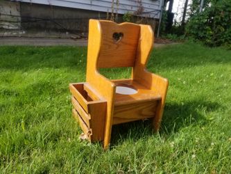 SOLID OAK POTTY CHAIR