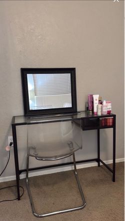 Full Vanity WITH mirror and chair
