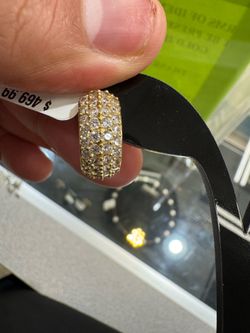 10k women’s earrings