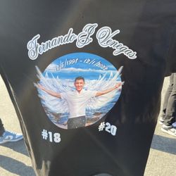 In Loving Memory Tshirt Pins & Ribbons 