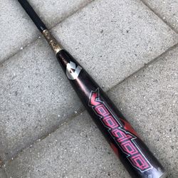 Demarini Voodoo Baseball Bat 33” -3 In Solid Condition Have More Baseball Equipment Available $70 firm