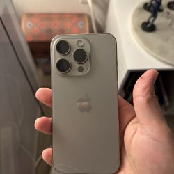 iphone 15 pro icloud locked