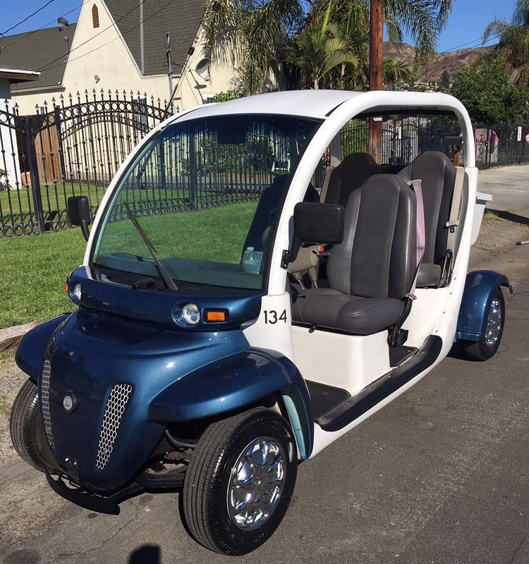 2001 GEM E825 Electric Vehicle NEV 72V 4 Seater Golf Cart