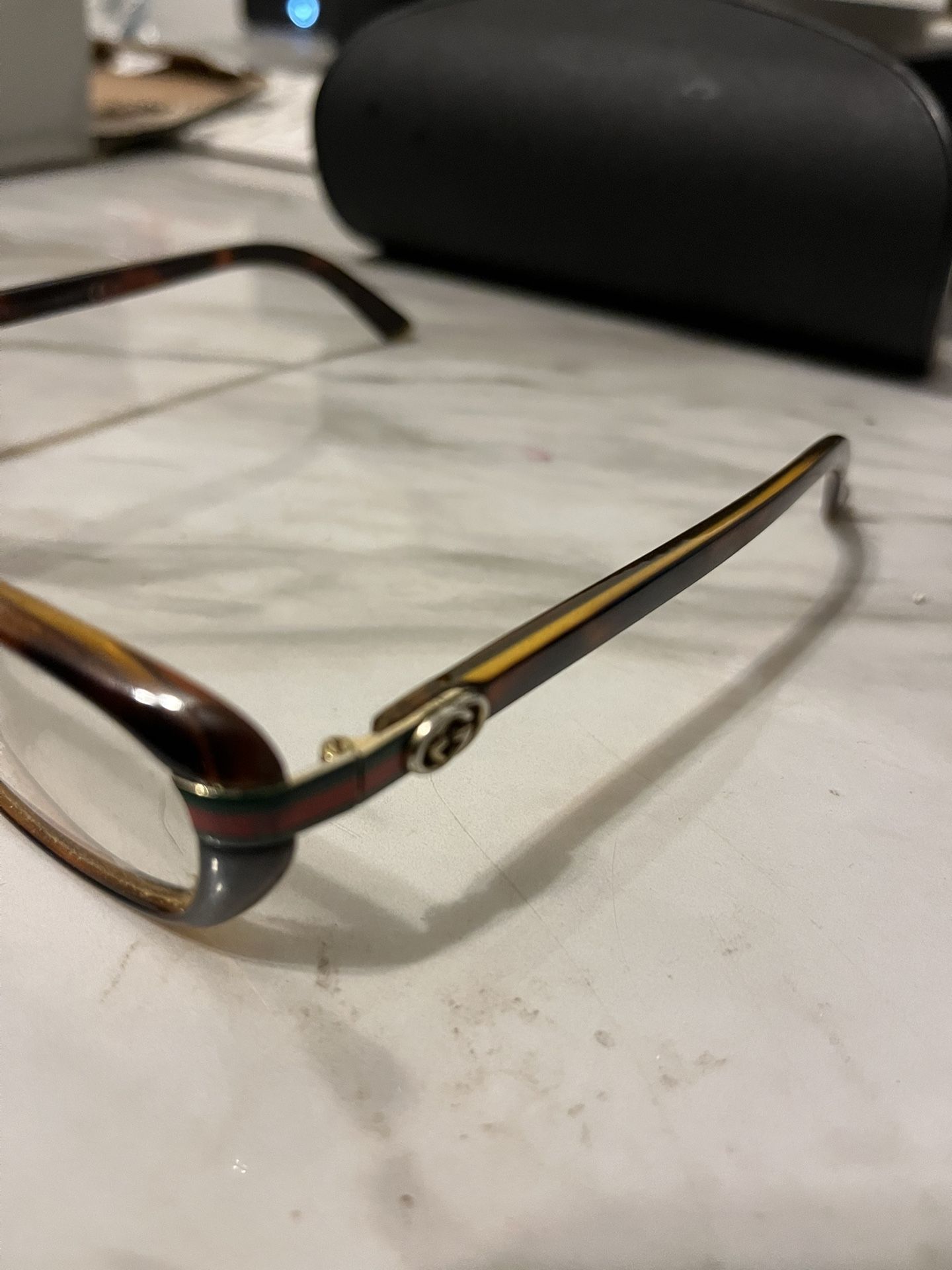 Gucci Frame/ Armani Exchange/ (E)Armani
