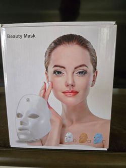 *New* LED Light Therapy Beauty Mask
