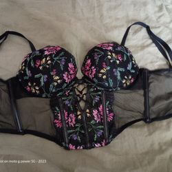Victoria Secret floral embroidered top