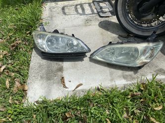 2 Focos Delanteros Honda Civic. 02-05 En Muy Buenas Condiciones