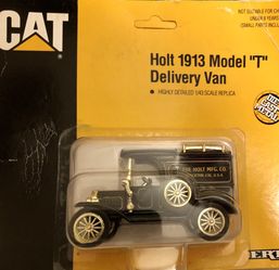Caterpillar Holt 1913 Model “T” Delivery Van by ERTL (Rare)