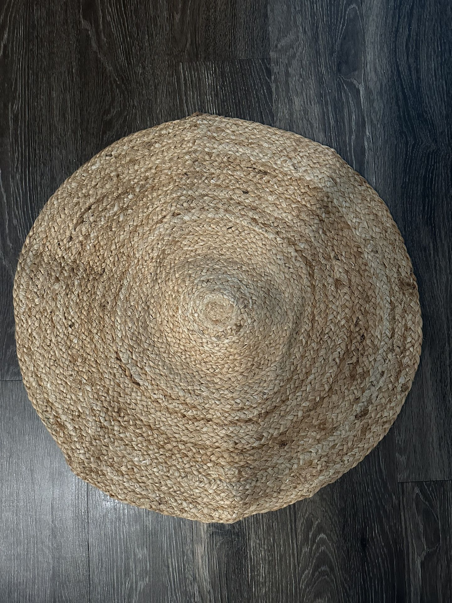 Hand Braided Round Jute Rug