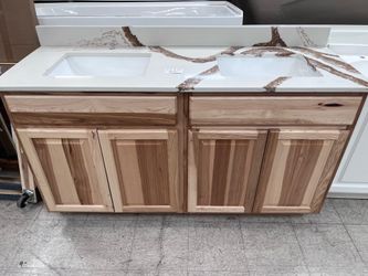Bathroom vanity 61 in