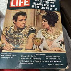 Life Magazine Liz Taylor And Richard Burton April 13 1962Yes It Still Has The Baseball Cards And Life Two Richard Burton And Liz Taylor April 19 1963 
