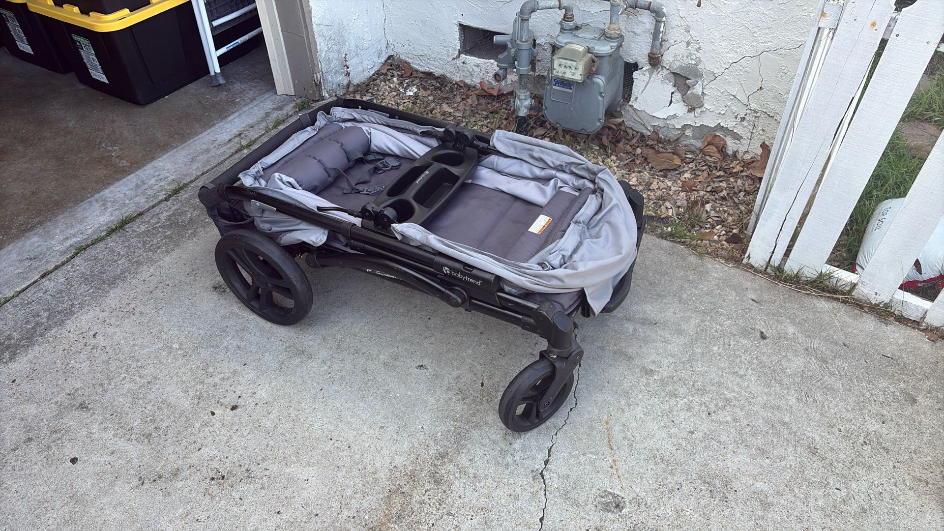 Baby Trend Navigator Stroller Wagon