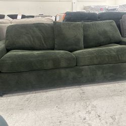 Couch - Pullout sofa