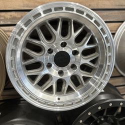 Lock Combat Machined Finished Wheel - EACH WHEEL $200/ CADA RIN - FITMENT: TACOMA, 4 RUNNER, SILVERADO, SIERRA, TAHOE, SURBURBAN, ESCALADE AND MORE)