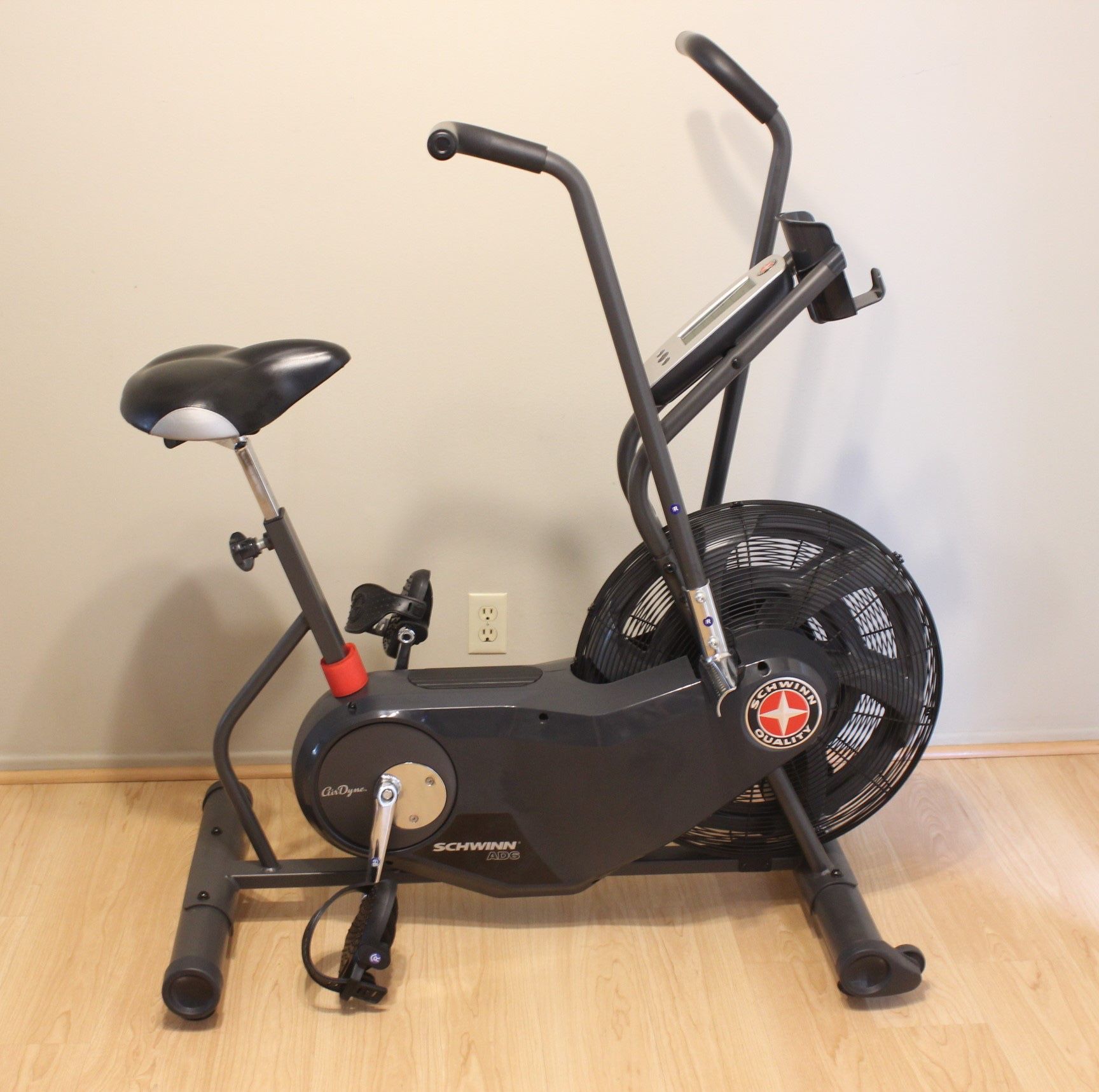 Schwinn AirDyne AD6 Upright Bike Stationary Air Fan Bicycle Cycling AssaultBike