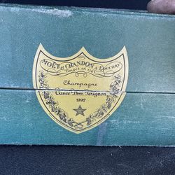 Dom Peri Decorate Bottle 