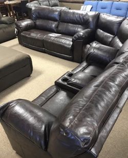 New Premium Reclining Leather Sectional MEGA SAVINGS ON COUCH AND LOVESEATS THIS WEEK