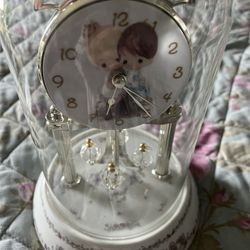 A Precious Moment, Crystal Clock
