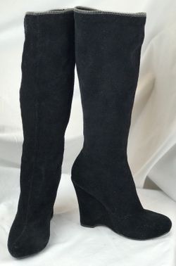 Mia Black suede wedge boots size 9