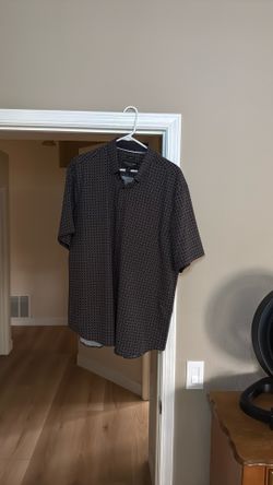 Xl Dark Brown Short Sleeve- Round Dot Pattern
