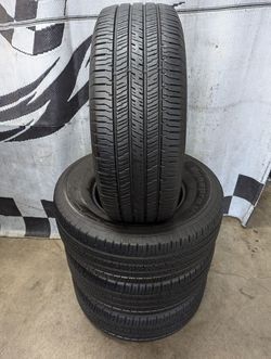 265/70r16 Hankook Dynapro HT Tires