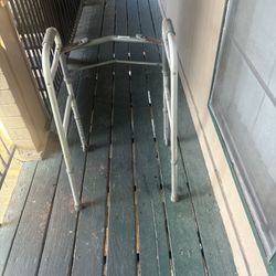 Andadera Seminueva En 25 Dolares 