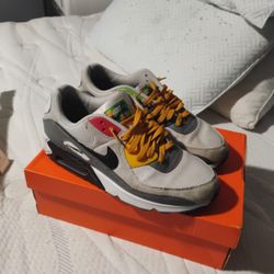 Mens Nike air Max 90s Size 11 Peace & Love Edition . Good Shape . Could Use A Cleaning . Paid $250 $50 Takes Them 