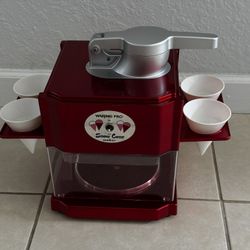 Snow Cone Maker . Working . Good Condition. Look Of Price In Amazon 