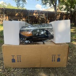 2016 Chevy Malibu Right Headlight