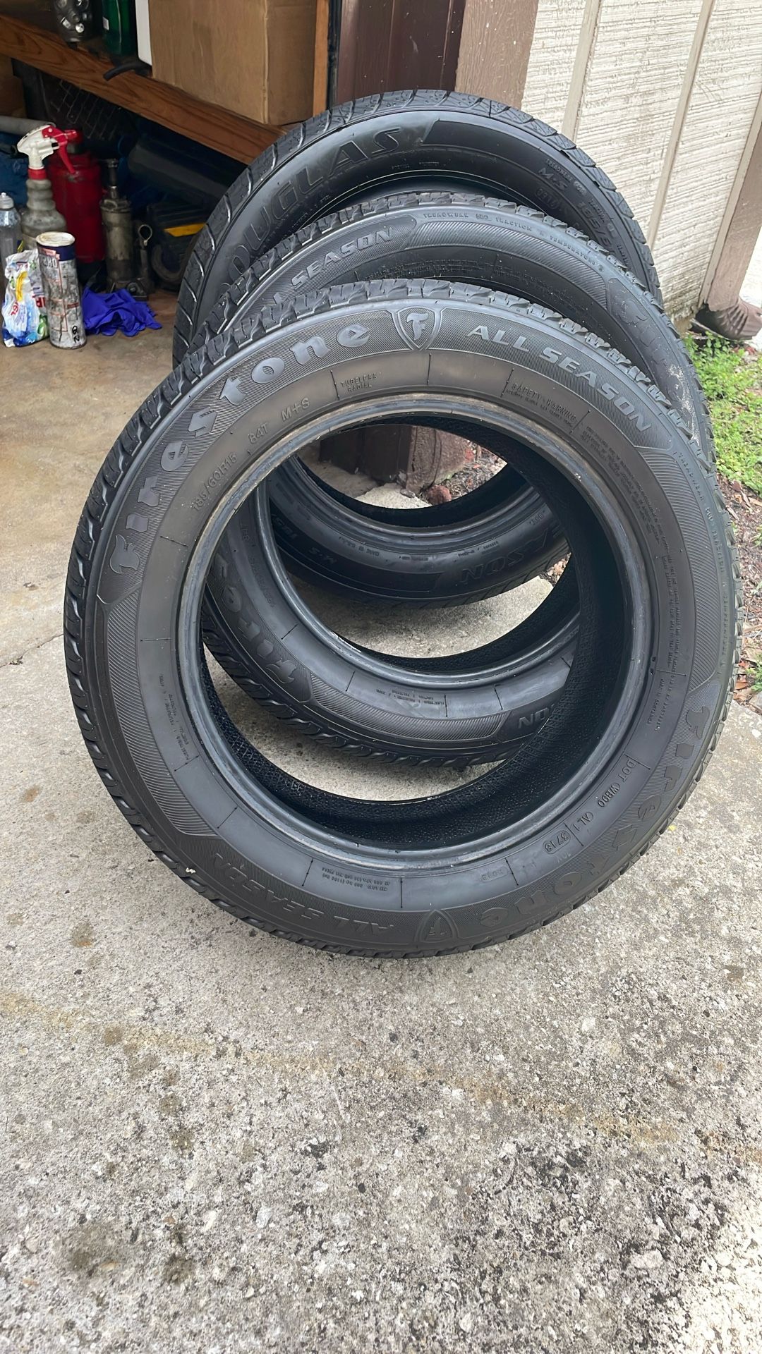 2 Firestone And 1 Douglas # 185/ GOR 15. 84T