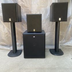M&K Speaker