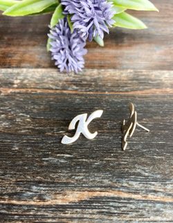 New Beautiful Silver Earring Letter (K) Silver .925