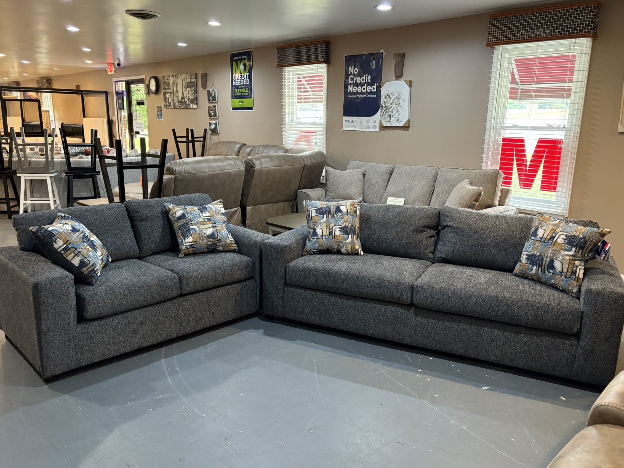 New Sofa & Loveseat Set