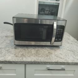 Microwave Hamilton