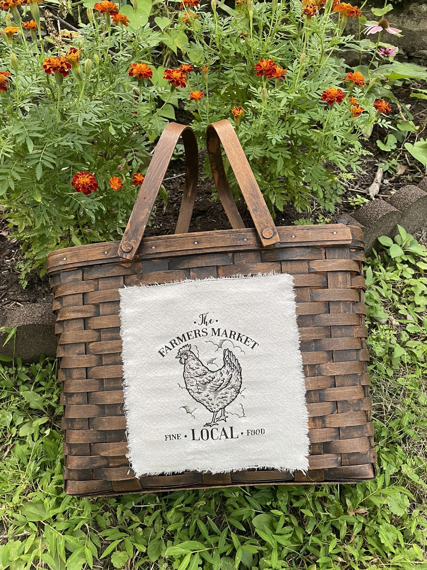 Large Vintage Longaberger basket 1990 11"H x 15 W x 9"D w double swing handles