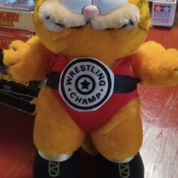 Vintage 1981 Garfield Wrestling Champ Plush 8" 