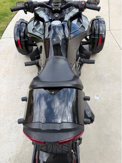 2019 can-am spyder F3 for sale!!!