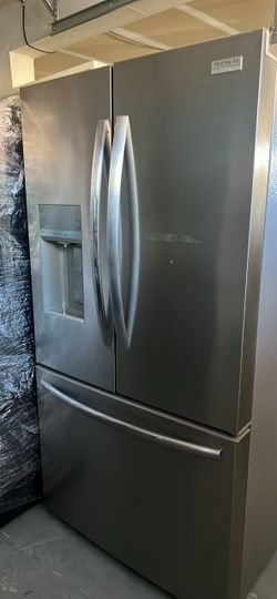 Frigidaire refrigerator