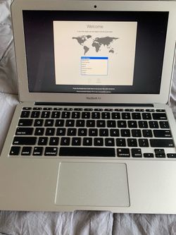 2014 Macbook Air 12” 4GB RAM 128GB SSD Silver