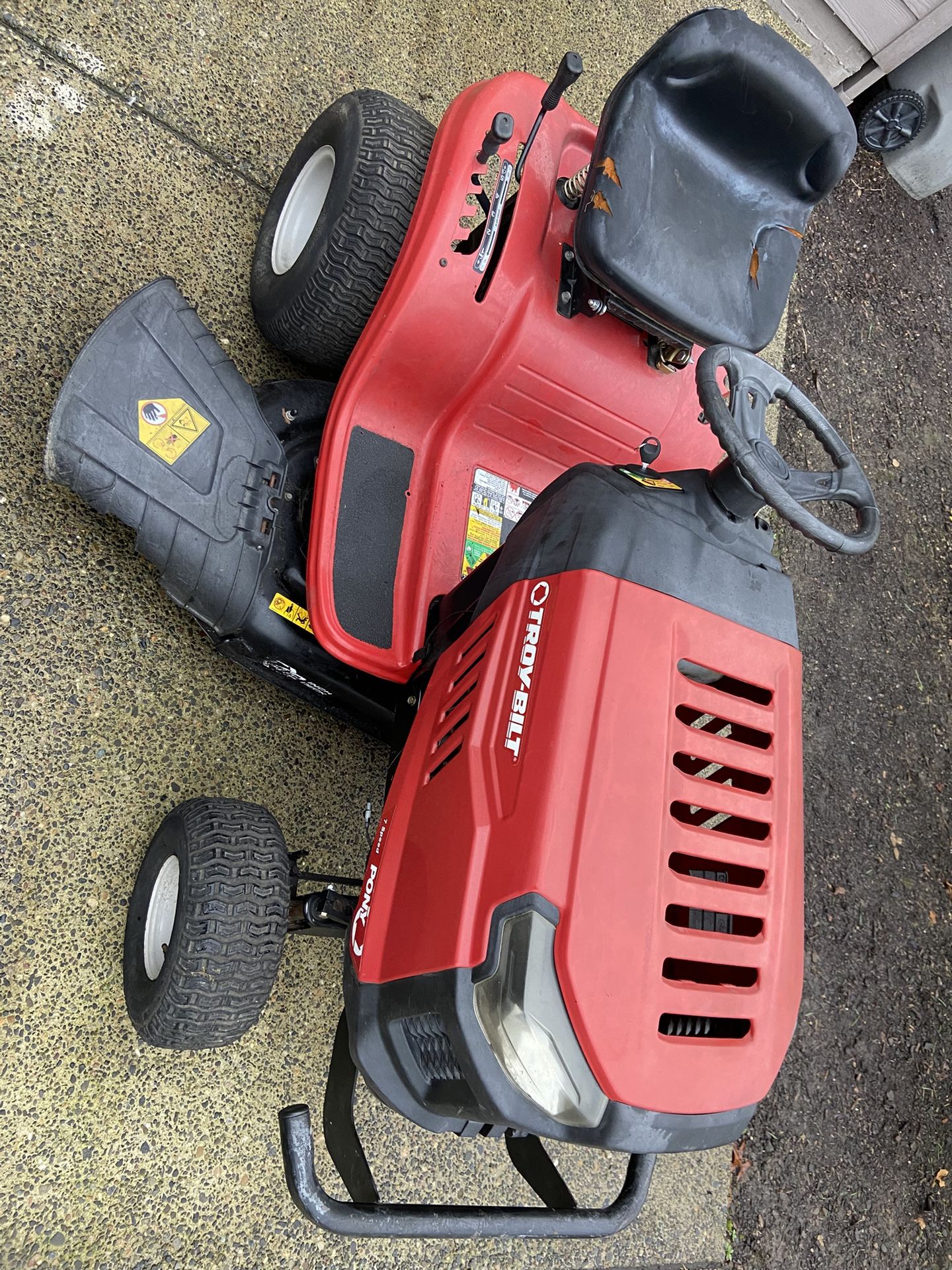 2017 Troy Bilt Pony Riding Lawn Mower