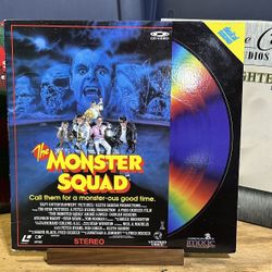 Thousands of LaserDiscs