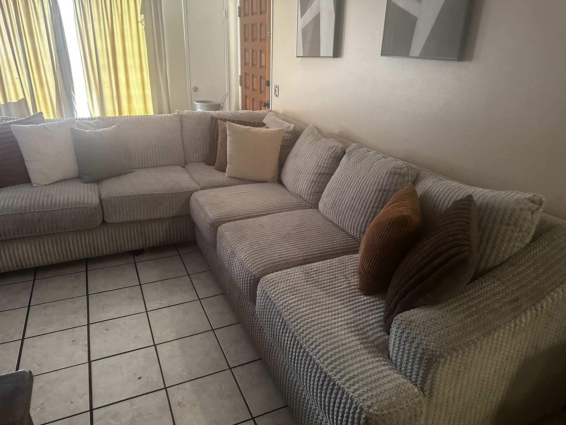 Sectional Sofa