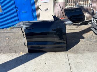 2019 - 2026 AUDI Q8 FRONT RIGHT PASSENGER SIDE DOOR OEM