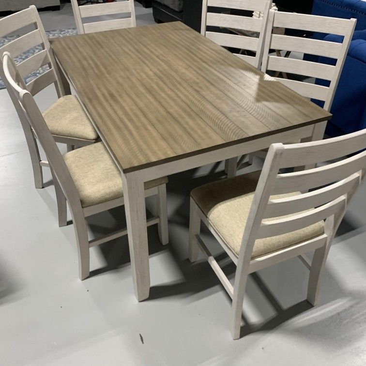 Dining Table and Chairs (set of 7)// Home Decor
