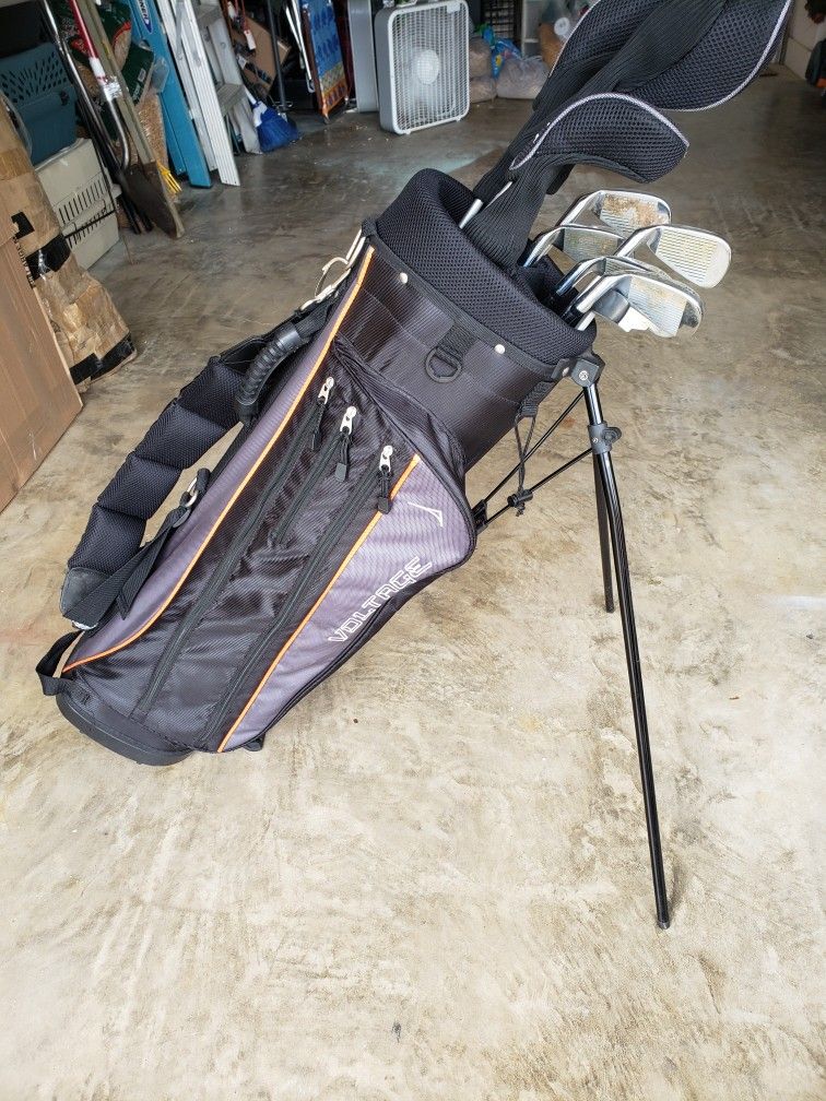 GOLF BAG w CLUBS