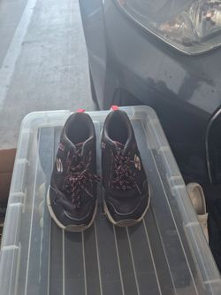 Used sketchers