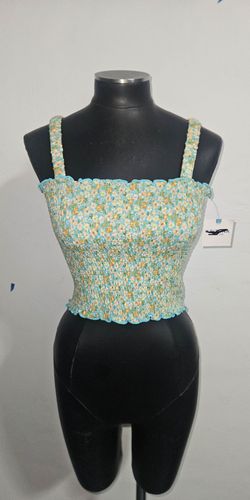 Arizona Co. Floral Smocked Crop Top