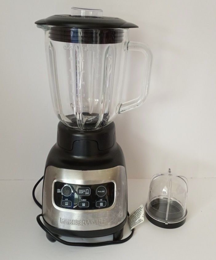 Farberware 4-Speed Stainless Steel Digital Blender Model 103742